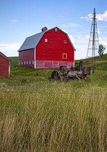 Red Farm Barn - Photo by Ron Miller - ronmiller.com